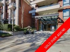 Yaletown Apartment for sale: Yaletown Park 1 bedroom 589 sq.ft. (Listed 2016-02-24)